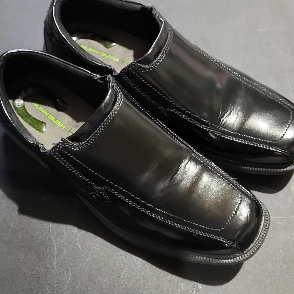 Nunn Bush Dress Shoes  14